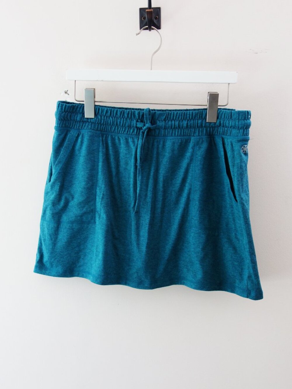Gaiam Active High Rise Movement Skort with pockets Tennis Teal (L) NWOT!